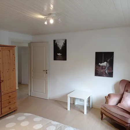 Le Route 80 Appartement *